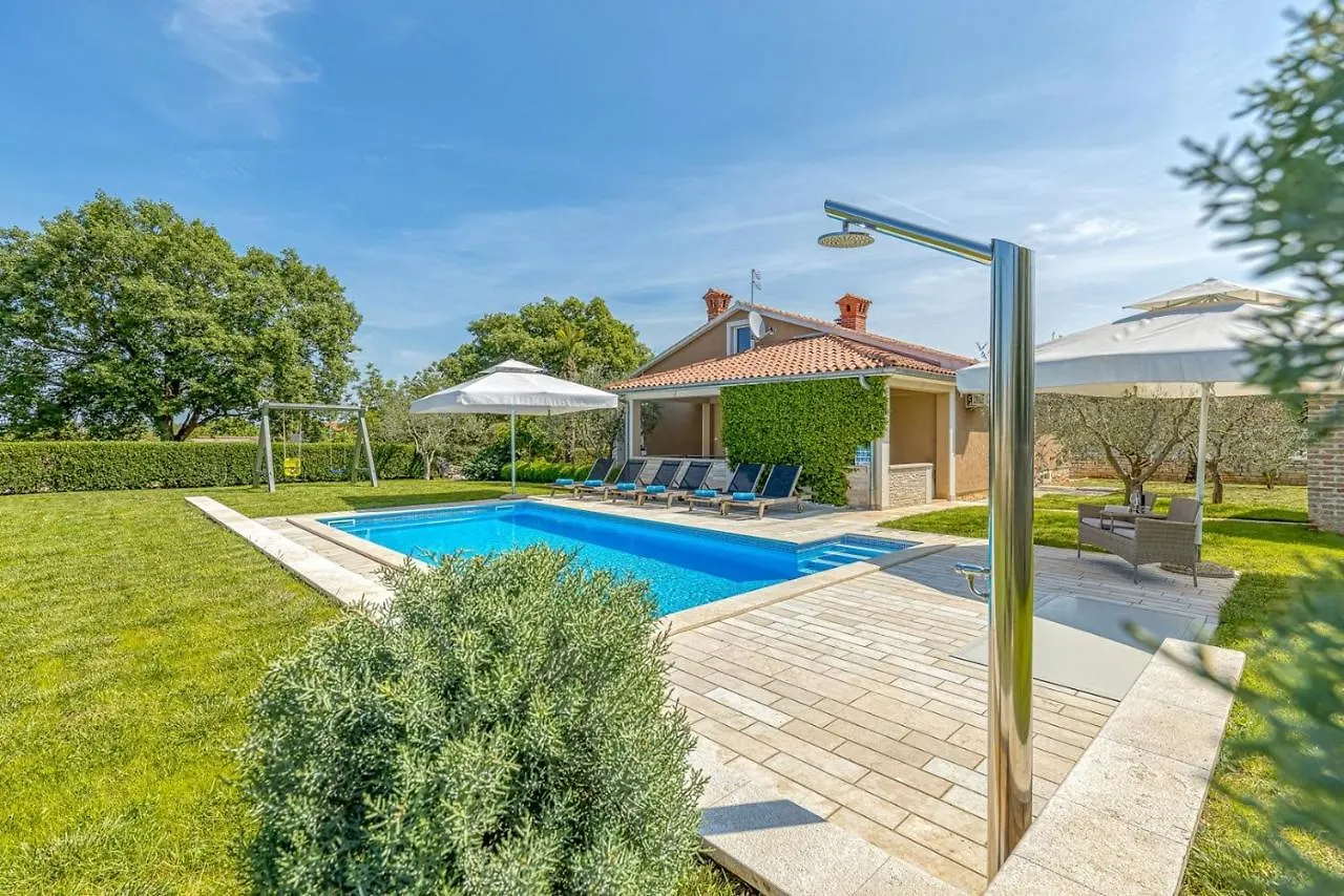 Villa Ruza Selina