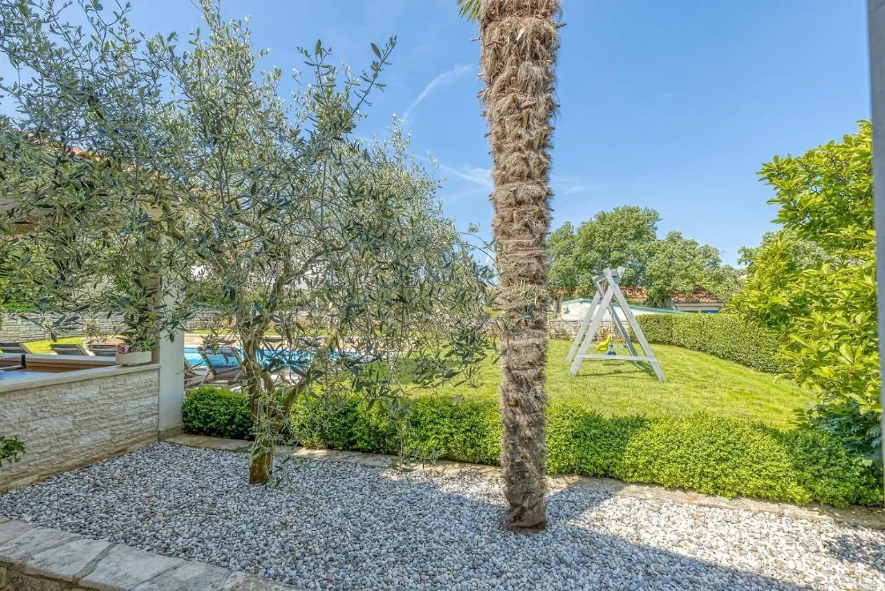 Villa Ruza Selina